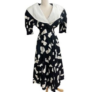 Vintage Croon california Dress size 10 Prairie Peter Pan Collar Black‎ & White